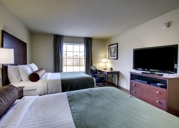 Cobblestone Inn & Suites - Rugby
