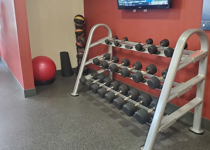 Hampton Inn & Suites Jamestown