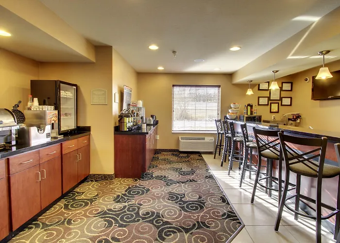 Cobblestone Inn & Suites - Hartington