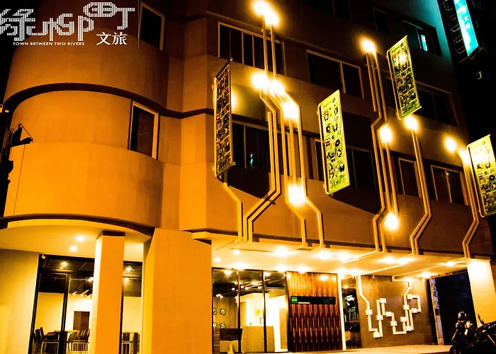 Olah Poshtel - Taichung Station