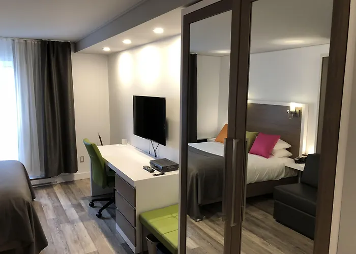 Hotel V