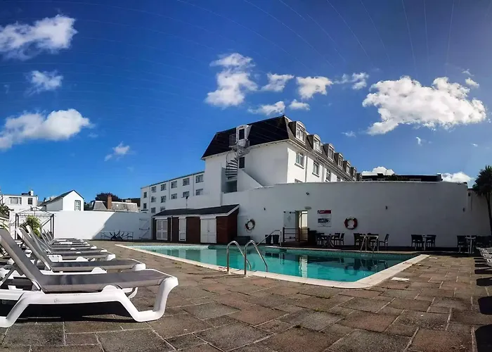 Norfolk Hotel
