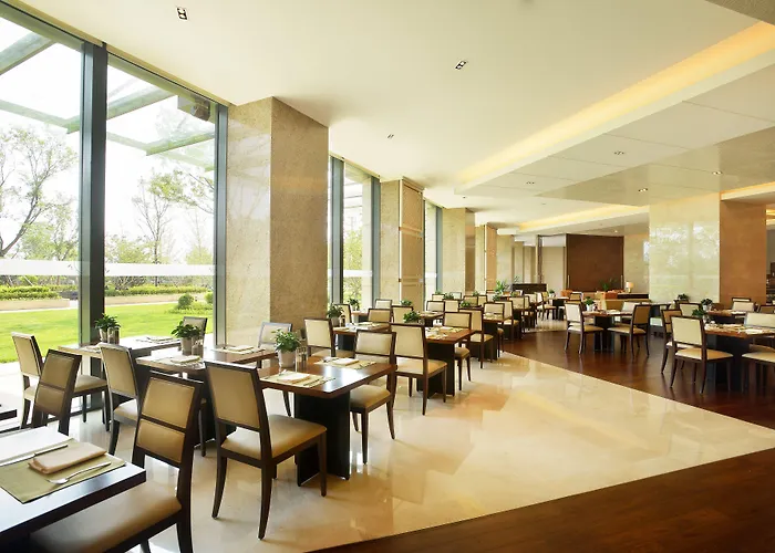 Sheraton Shenyang South City Hotel