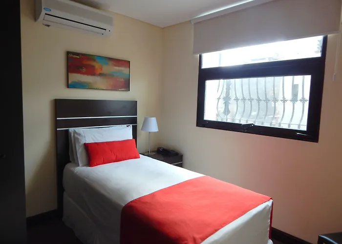 Puerto Mercado Hotel