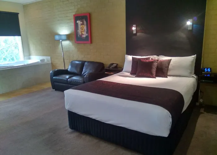 Madison Spa Motel - Adults Only