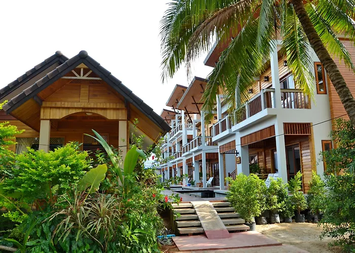 Lanta Miami Resort - SHA Extra Plus