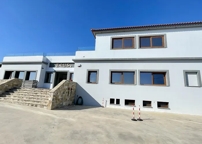 Zeus Hotel