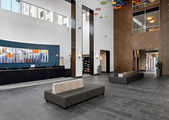 Embassy Suites By Hilton Newark Airport
