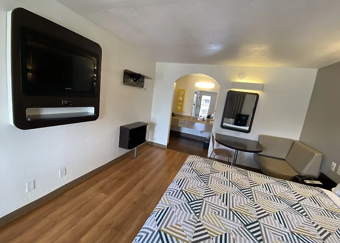 Motel 6-Bryan, Tx - College Station