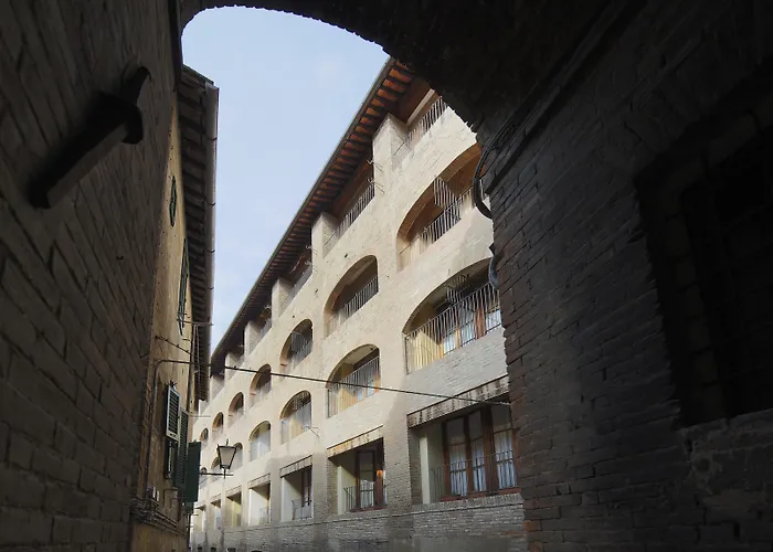 Hotel Alma Domus