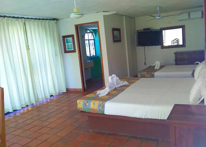 Hux Express-Huatulco