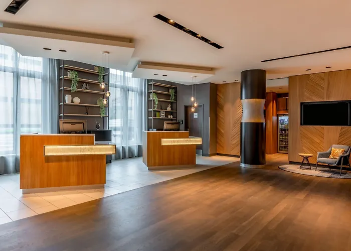Courtyard By Marriott Cologne