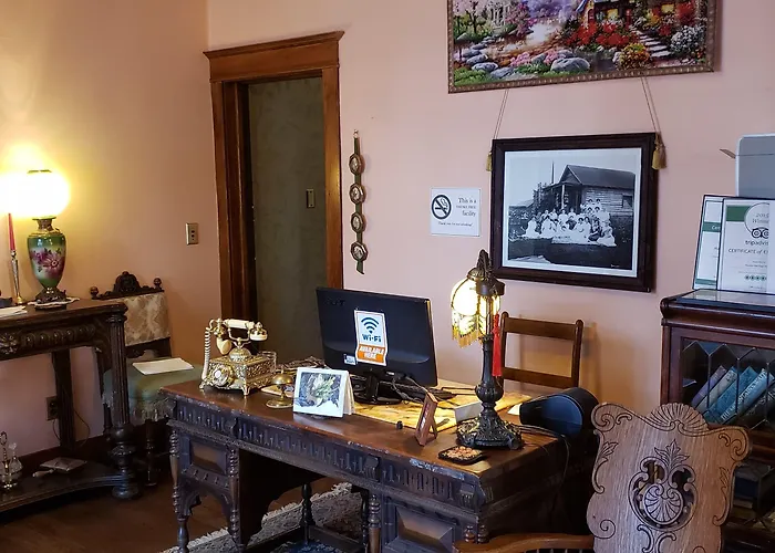 Alaska Heritage House Bed And Breakfast