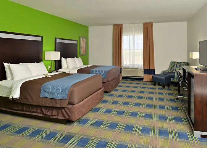 Comfort Inn & Suites Victoria North