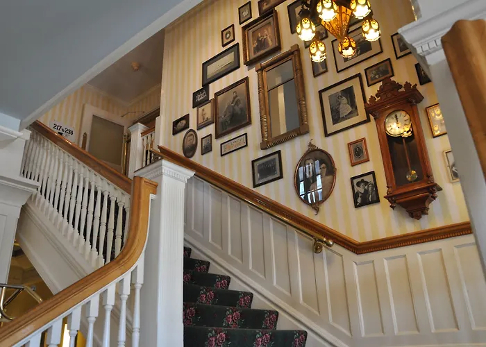 Murray Hotel