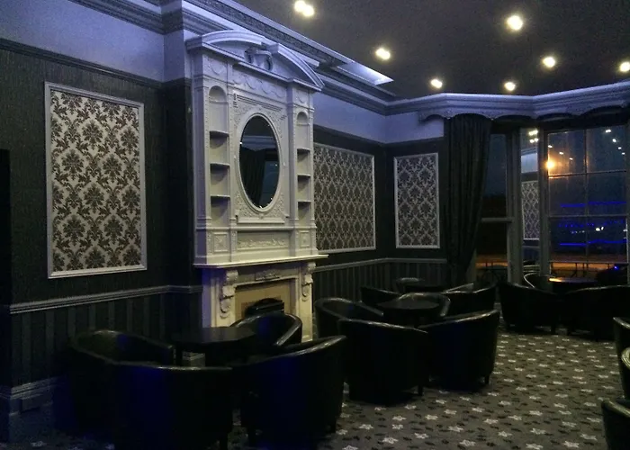 The Carlton Hotel