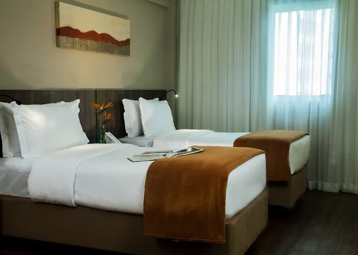 Bh Raja Hotel