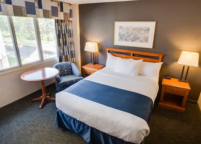Park Town Hotel