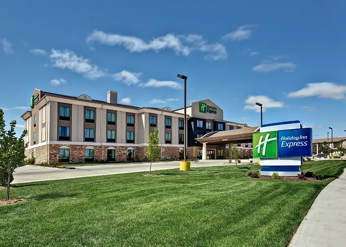 Holiday Inn Express Hutchison By Ihg