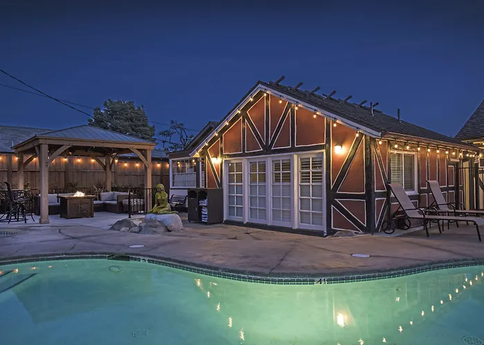 Solvang Inn & Cottages