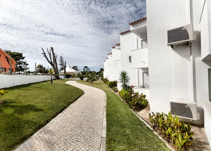 Hotel Vale Da Telha