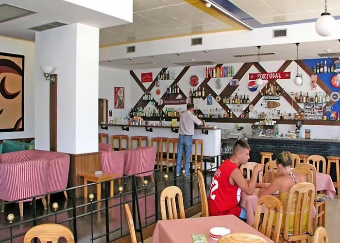 Hotel Luar