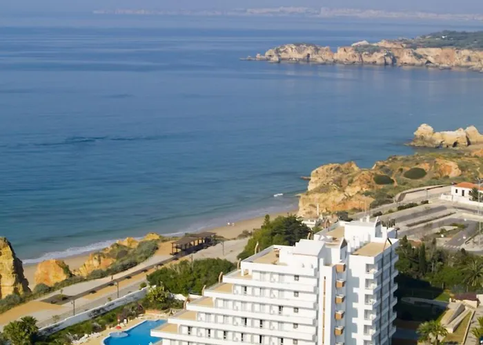 Hotel Luar