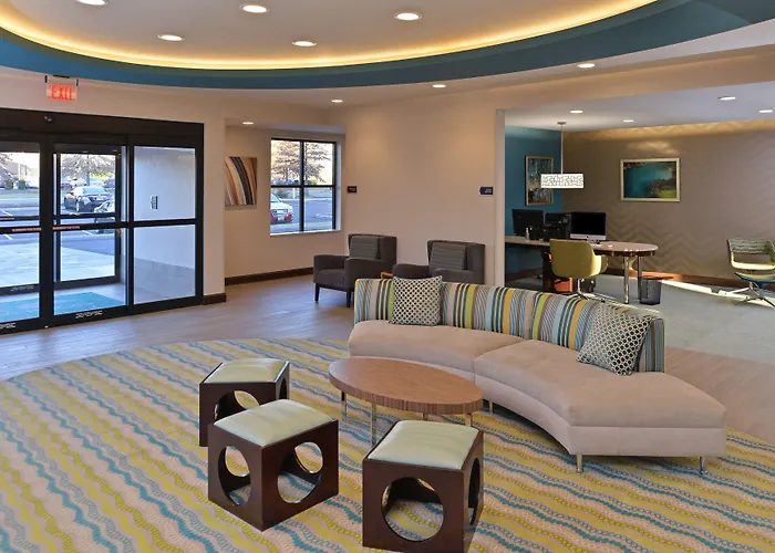 Homewood Suites By Hilton Cincinnati/Mason
