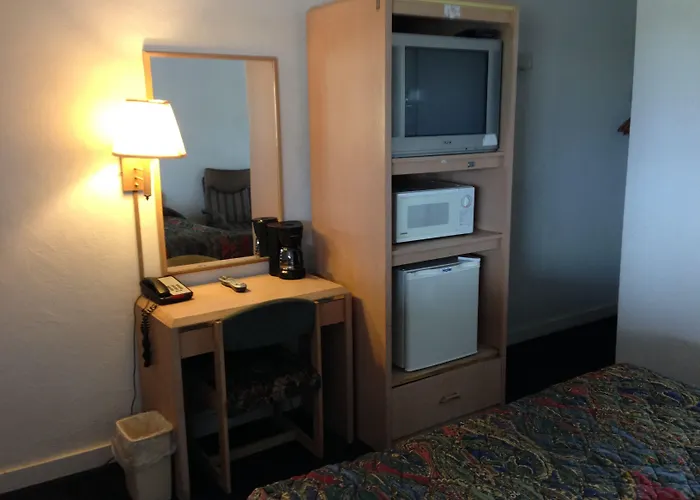 Hub Motel