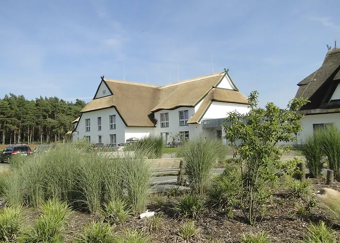 Friesenhof Hotel-Restaurant-Reitanlage