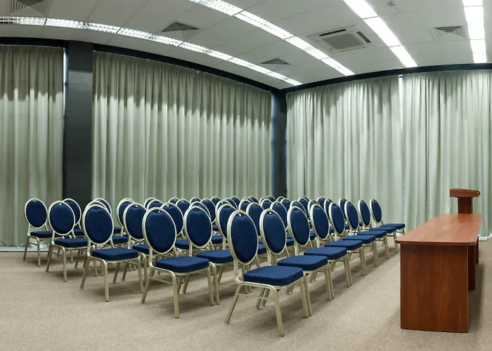 Slavyanskaya Hotel
