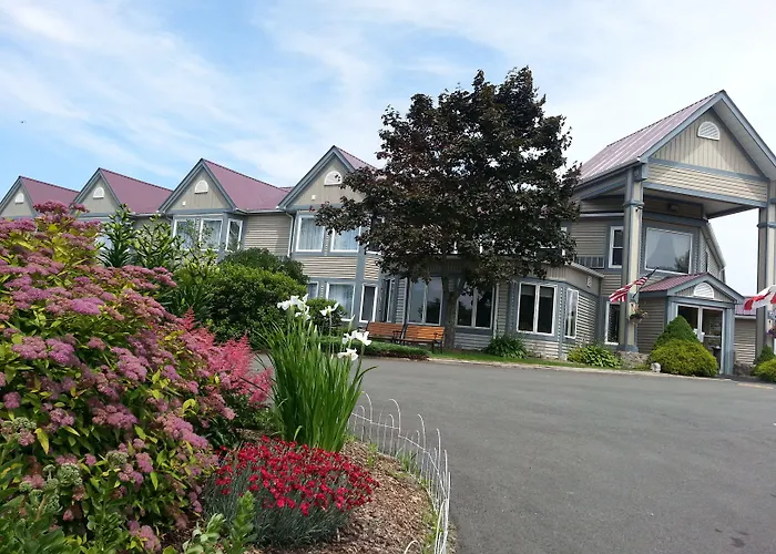 Granite Town Hotel