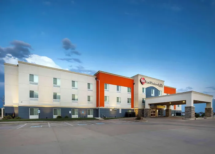 Best Western Plus Pratt