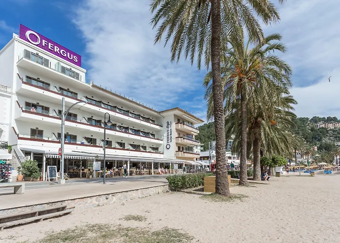 Fergus Style Soller Beach