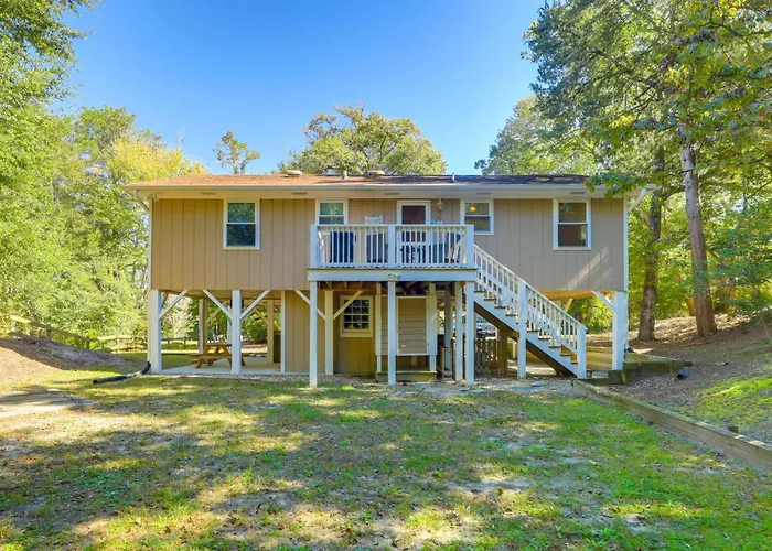 Walk To Beach & Family Fun! Emerald Isle Home