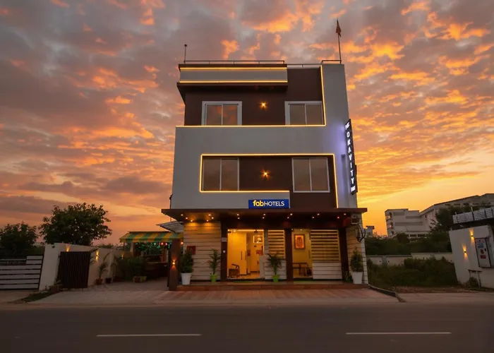 Fabhotel The Gravity Inn