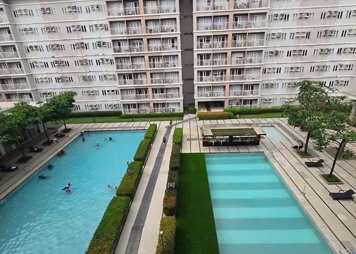 Trees Residences Staycation