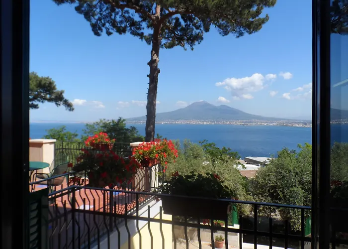 Ancelle Sorrento - Casa D'Accoglienza