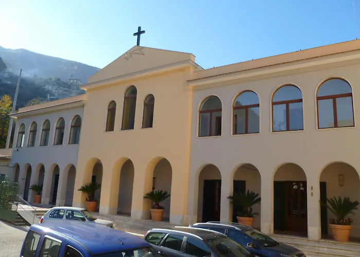 Ancelle Sorrento - Casa d'Accoglienza