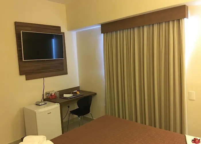 Ipe Center Hotel