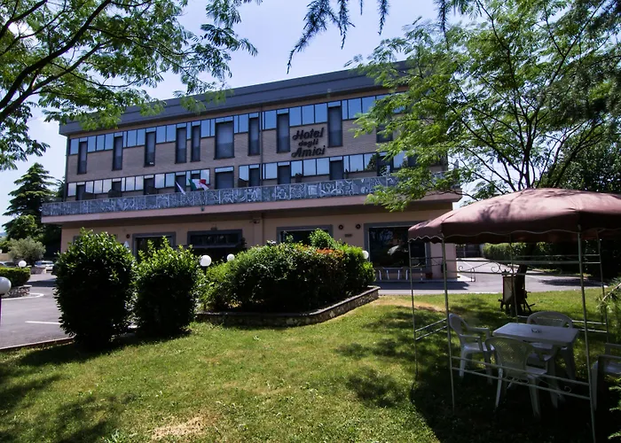 Hotel Degli Amici