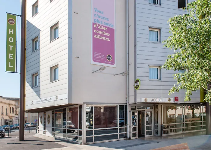 B&B Hotel Nimes Centre Arenes