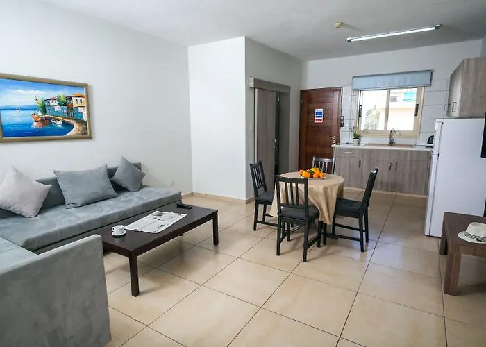 Crystallo Apartments