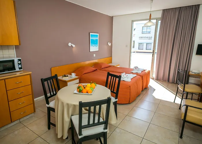 Crystallo Apartments
