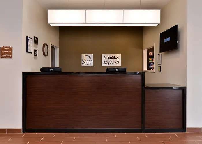 Mainstay Suites Meridian - Bonita Lakes