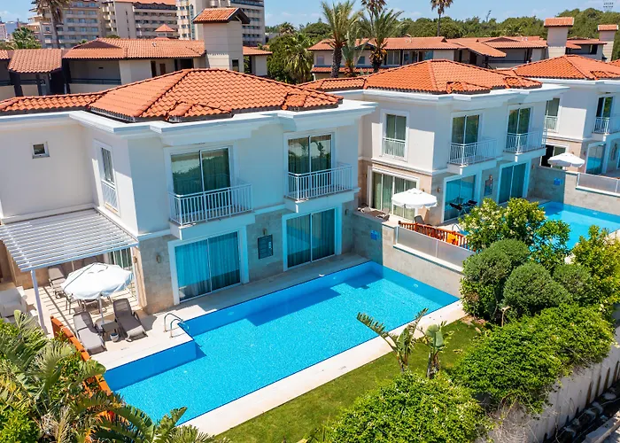 Bellis Deluxe Hotel & Heated For Winter Aqua Park
