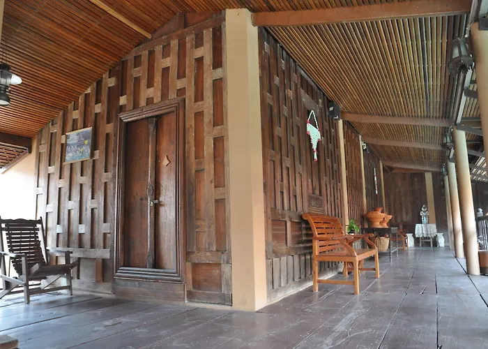 Ruean Thai Hotel