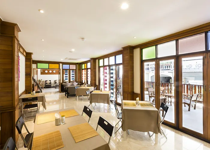 Lee Chiang Hotel