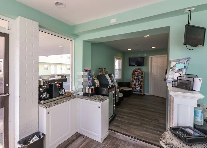 Madison Beach Motel