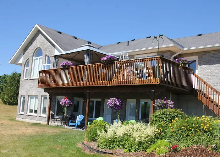Golden Pathways Retreat B&B